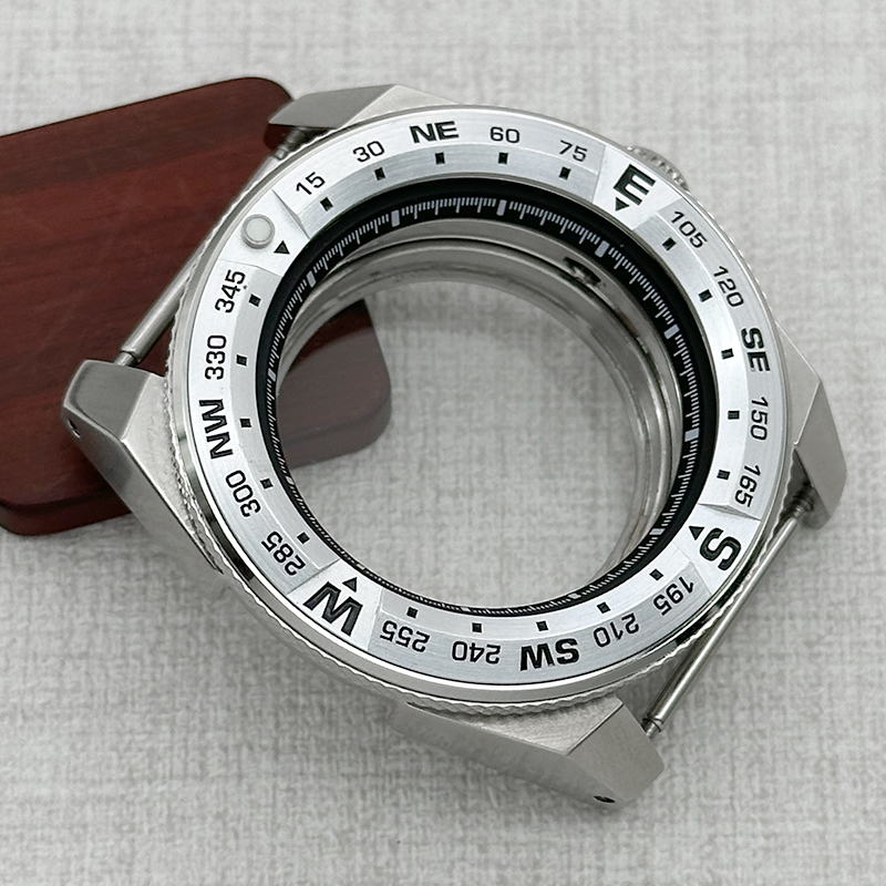 NH35ケース サムライキングケース サファイアクリスタル  - Citizen Watch Tsuyosa のレビューと価格
