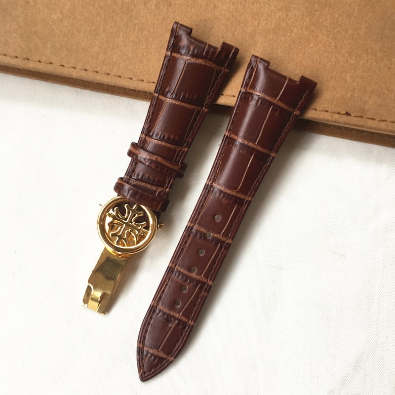 パテック フィリップ 5711 5712G ノーチラス メン - Patek Philippe Watch Aquanaut のレビューと価格